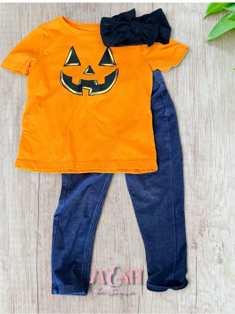 Garanimals Orange Pumpkin Face Tee with Faux Denim Leggings and Black Bow 2t